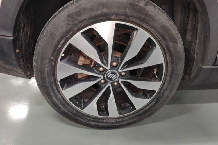 Used WM Motor EX5 2019 EX5 ZhiXing 2.0 Extra Innovation Edition 400 Right Rear Wheel Hub