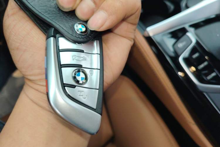 Used BMW 6 Series GT 2019 630i M Sport Package Vehicle Key