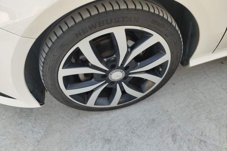 Used Mercedes-Benz A-Class 2015 A 200 Fashion Model