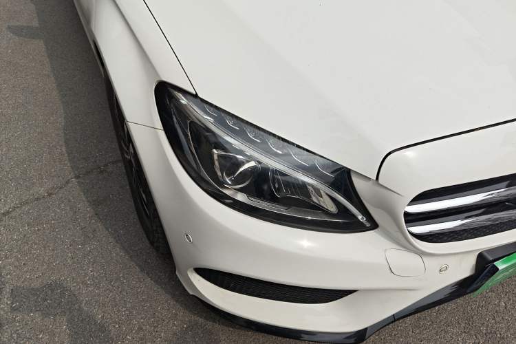 Used Mercedes-Benz C-Class 2018 C 200 Sport Edition Right Front Headlight