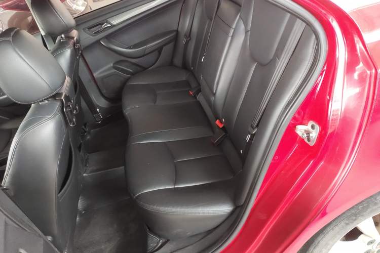 Used Roewe 360 2015 1.5L Automatic Luxury Edition