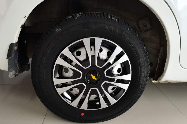 Used Chevrolet Sail 2013 Sedan 1.2L Manual Fashionable Happiness Edition