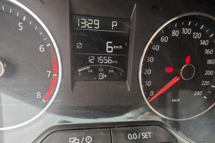 Used Volkswagen Polo 2014 1.6L Automatic Comfort Edition
