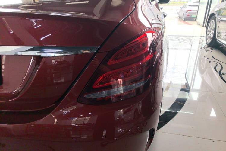 Used Mercedes-Benz C-Class 2015 Revised C 200 L Sport Edition Exterior 3