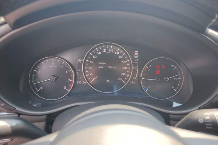 Used Mazda 3 Axela 2020 2.0L Automatic Zhiya Edition Instrument Cluster