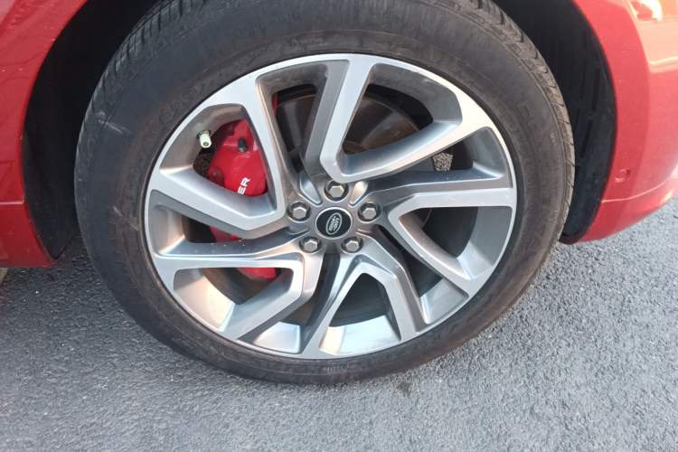 Used Land Rover Range Sport 2018 3.0 SC V6 Fēngshàng Chuàngshì Edition DYNAMIC Right Front Wheel Hub