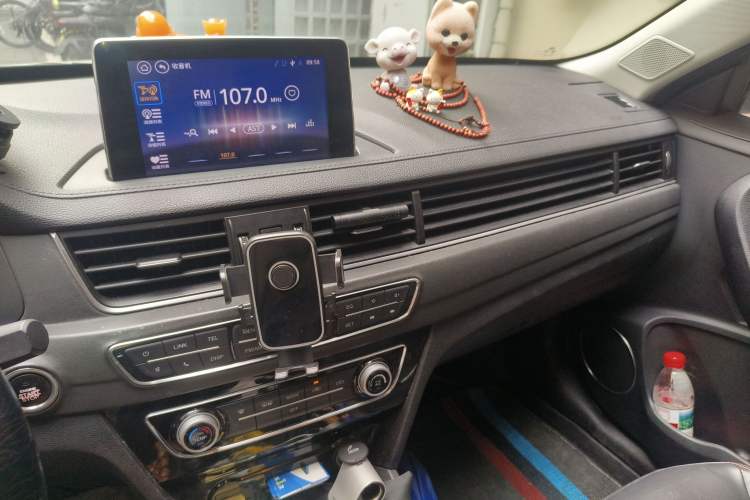 Used FORTHING Joyear S50 2017 2.0L Manual Luxury Version