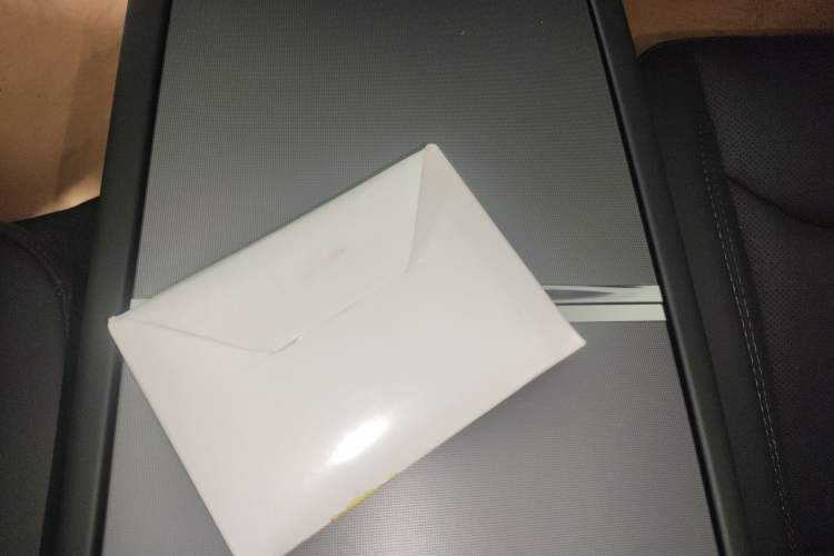 Used Tesla Model Y 2026 Rear-Drive Model Interior 1