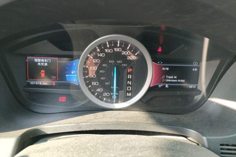 Used Ford Explorer 2013 3.5L Deluxe Model Instrument Cluster