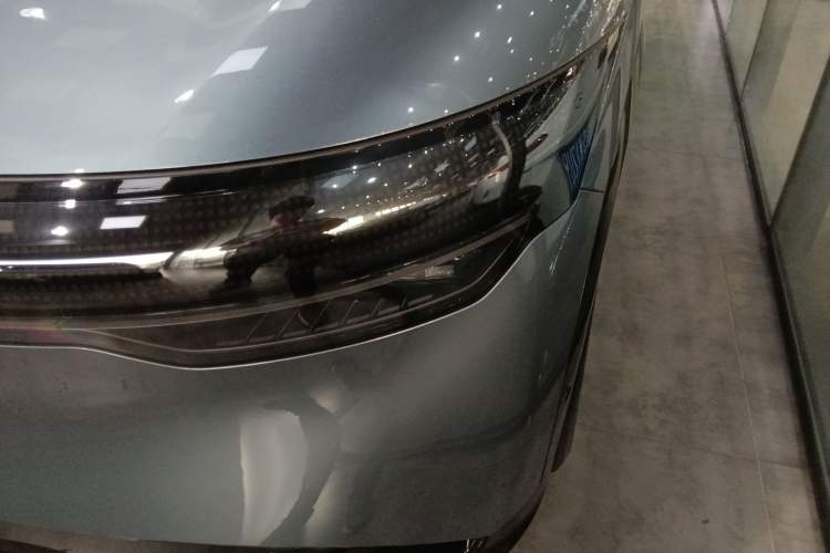 Used Zeekr 7X 2025 100kWh Long-Range All-Wheel Drive Intelligent Driving Version
