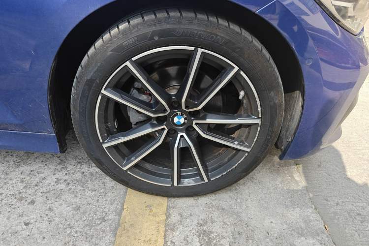 Used BMW 3 Series 2020 Restyled 325Li M Sport Package
