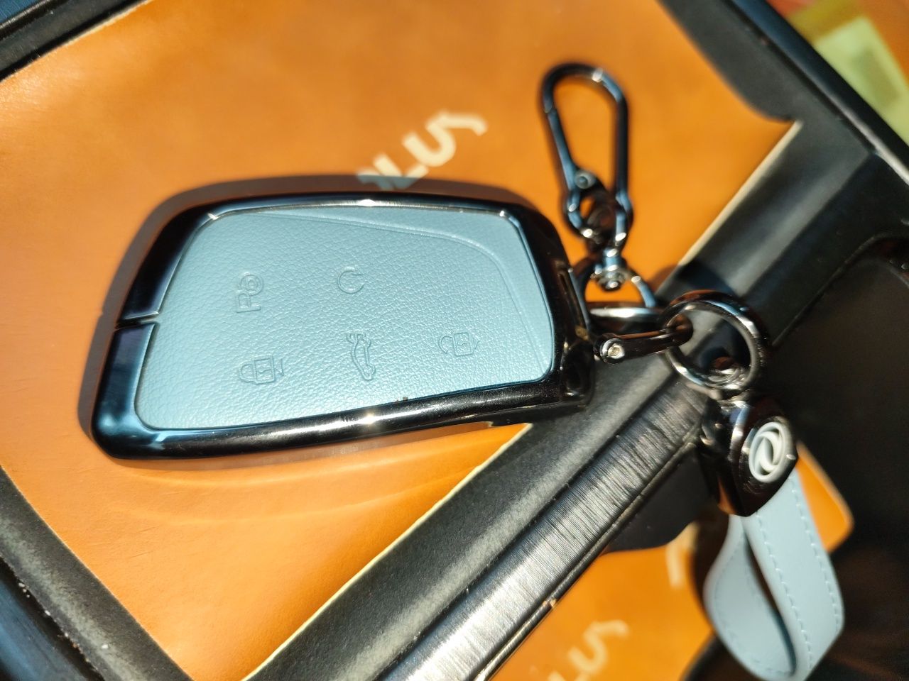 Dongfeng Aeolus L7 New Energy 2024 205 Plus — снимка 20