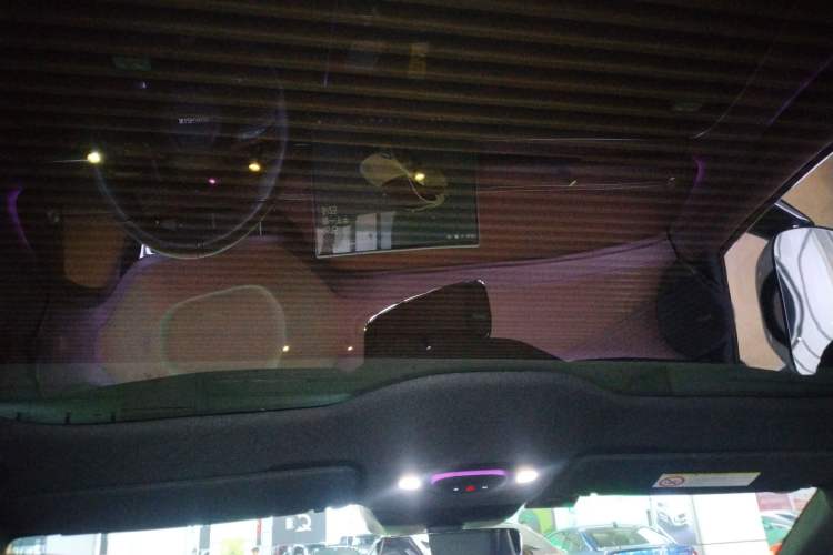 Used Xiaomi Auto SU7 2024 Rear-Drive Long-Range Intelligent Driving Version
