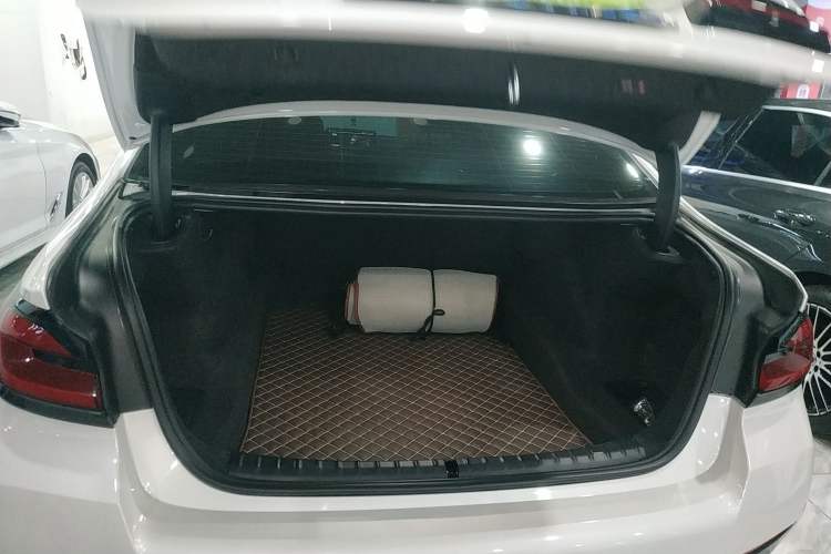 Used BMW 5 Series 2023 530Li Leading Model M Sport Package
