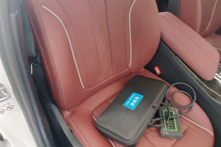 Used BMW 5 Series 2022 Second Facelift 525Li M Sport Package
