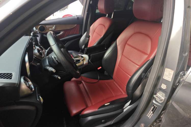 Used Mercedes-Benz GLC Coupe 2017 GLC 260 4MATIC Coupe SUV