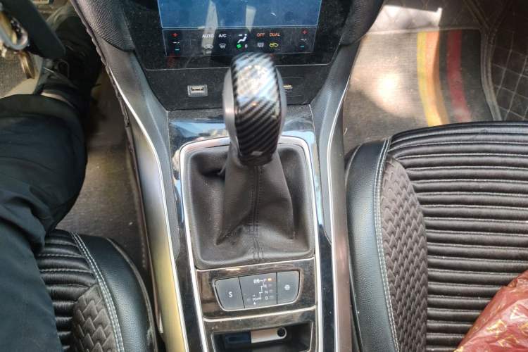 Used Peugeot 408 2018 Revised 350THP Automatic Luxury Edition
