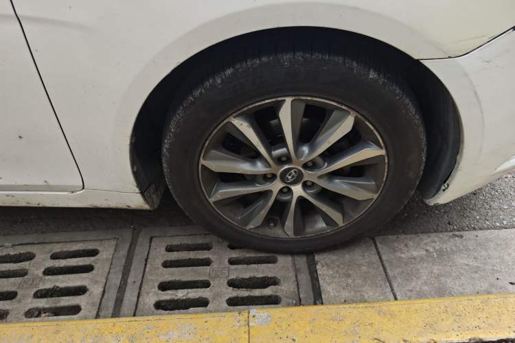 Used Hyundai Sonata 2013 2.0L Automatic Luxury Edition
