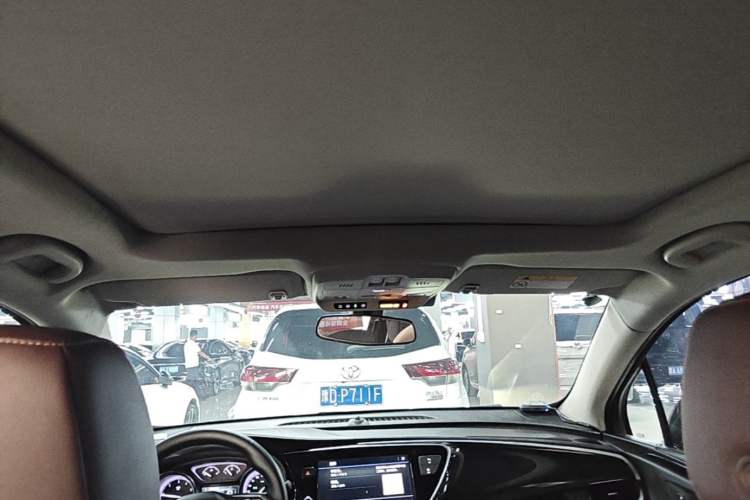 Used Buick Envision 2021 532T Two-Wheel-Drive Elite Version Headliner