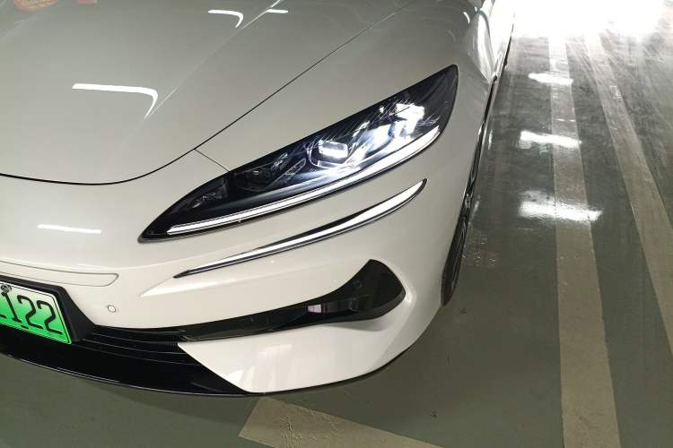 Used Denza Z9GT 2024 1100 Four-Wheel Drive Max Edition Left Front Headlight