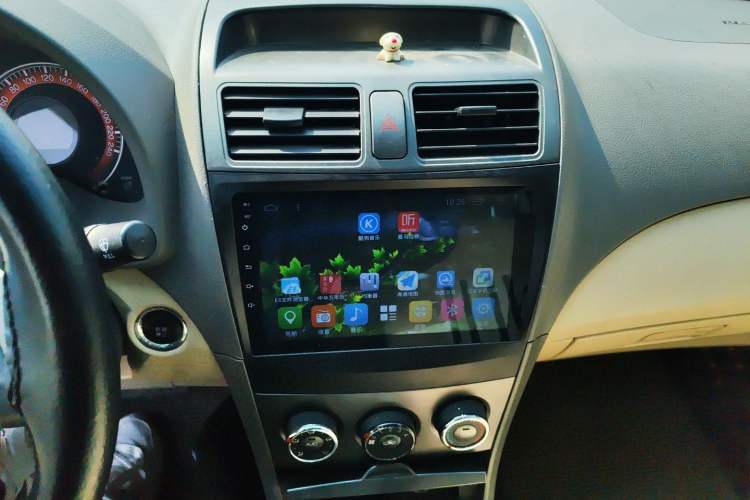 Used BYD L3 2013 1.5L Automatic Comfort Edition Audio And AC Panel