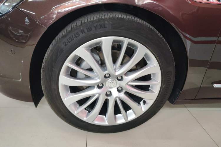 Used Buick LaCrosse 2018 28T Luxury Model