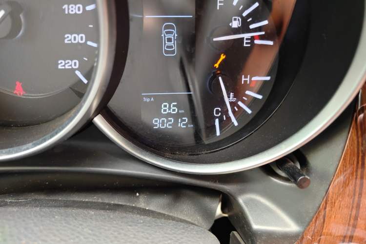 Used Zotye SR9 2017 2.0T Manual "Ultimate Road" Edition
