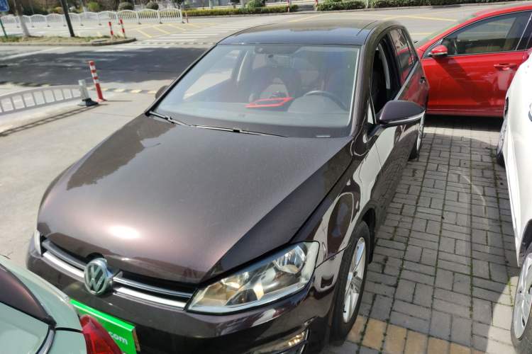 Used Volkswagen Golf 2016 1.6L Automatic Comfort Model
