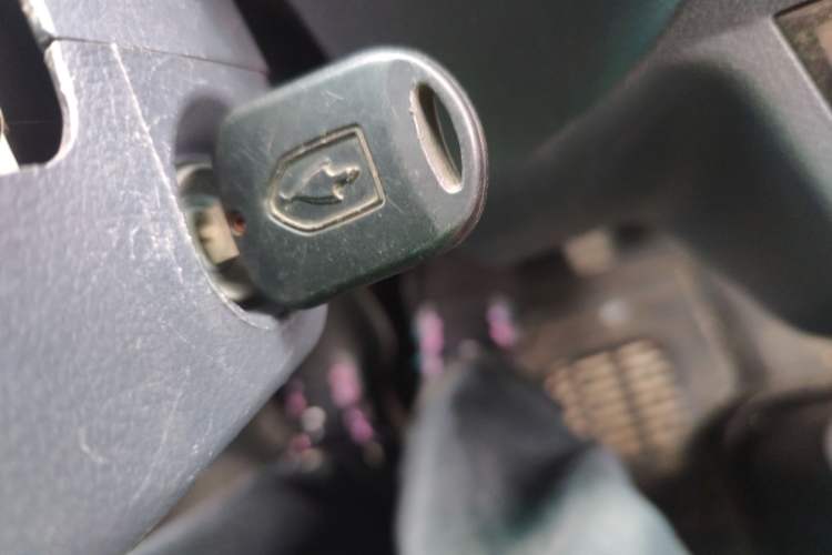 Used Jinbei Hiace X30 2021 1.5L Standard Version Air-Conditioning-Free Bus China VI Emission Standard SWC15M
