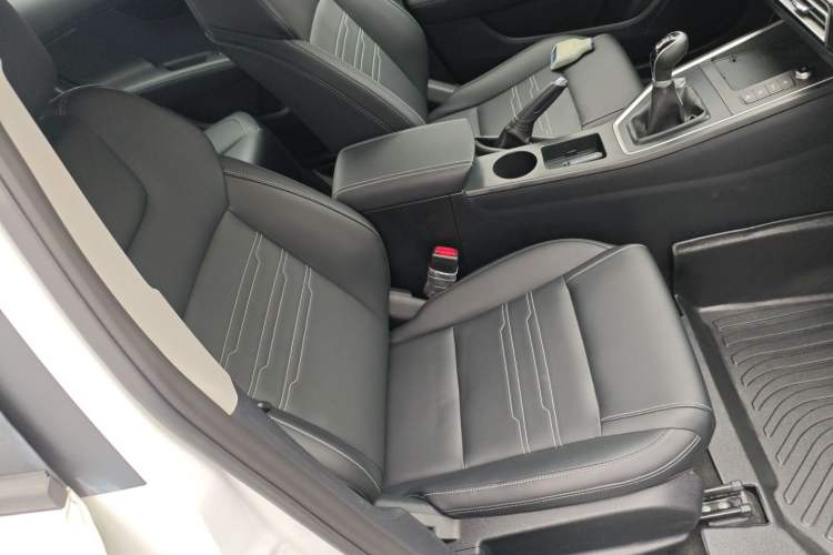 Used BYD Qin 2019 1.5L Manual Luxury Version
