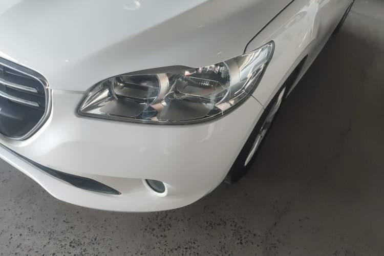 Used Peugeot 301 2016 1.6L Automatic Comfort Edition
