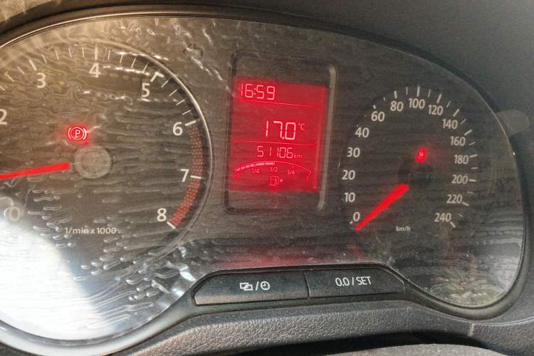 Used Volkswagen Polo 2013 1.4L Manual Fashion Edition Odometer Close Up