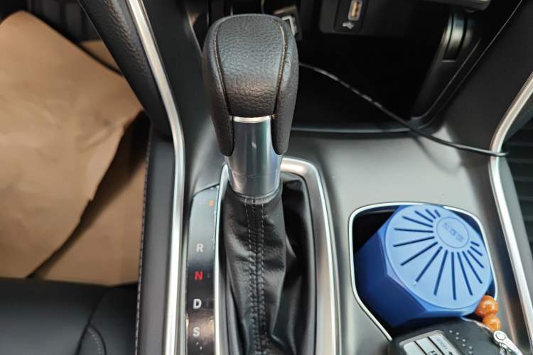 Used Honda Accord 2018 260TURBO Elite Edition China VI Gear Lever
