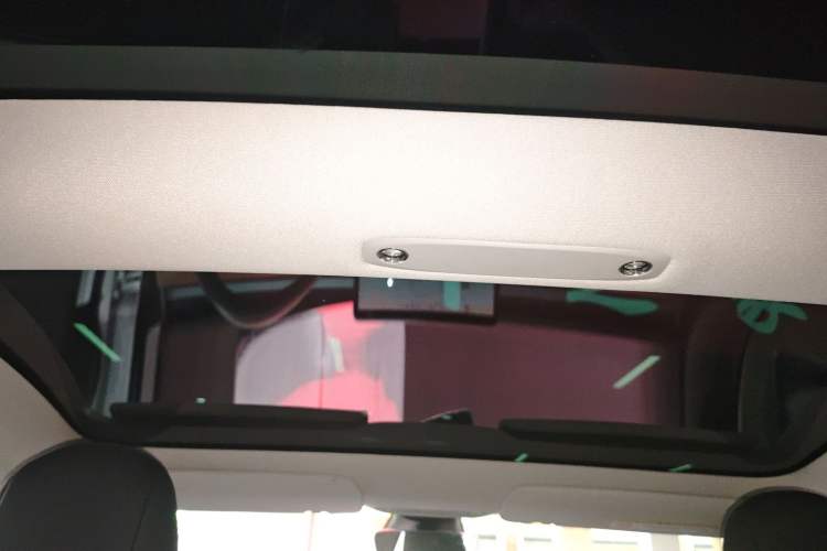 Used Tesla Model 3 2020 Revised Version Standard Range Rear-Wheel Drive – Upgraded Edition Headliner