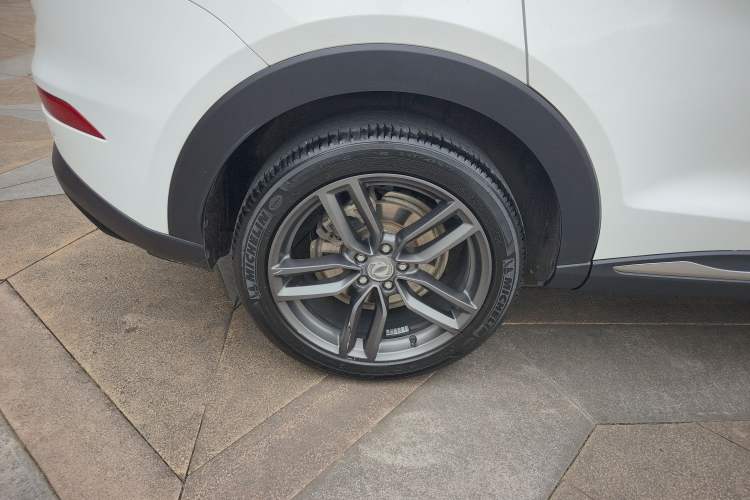 Used Dongfeng Fengon ix5 2019 280TGDI CVT ZhiZun Trim China V Emission Standard Right Rear Wheel Hub