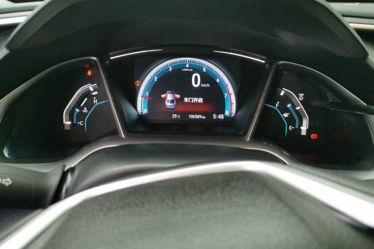 Used Honda Civic 2016 220TURBO Manual Luxury Edition