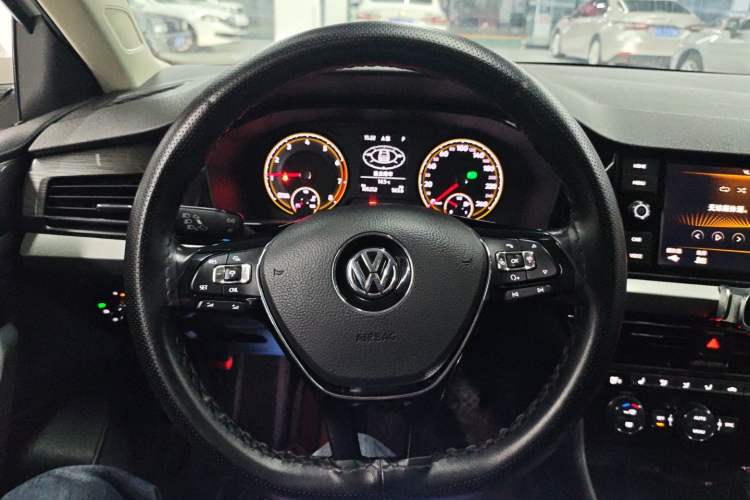 Used Volkswagen Lavida 2019 280TSI DSG Luxury Edition China VI Standard
