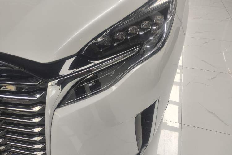 Used Buick GL8 2023 ES Lu Zun Comfort Model