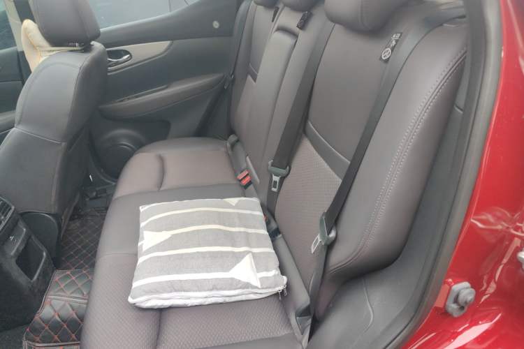 Used Nissan Qashqai 2019 2.0L CVT Luxury Edition Left Rear Seat