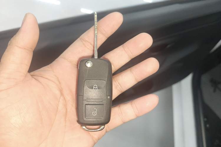 Used Toyota YARiS L  Zhi Xiang 2019 1.5E CVT Dynamic Edition China VI compliant
