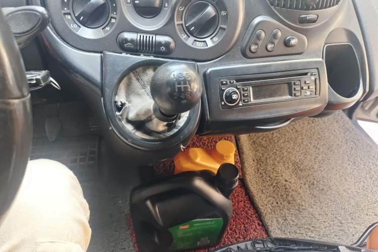 Used Zotye M300 2010 1.6L Gasoline Standard Edition 5 Seats