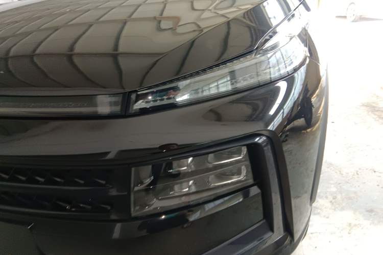 Used SOL QX 2021 300T DCT Prestige Smart Connectivity Version Left Front Headlight