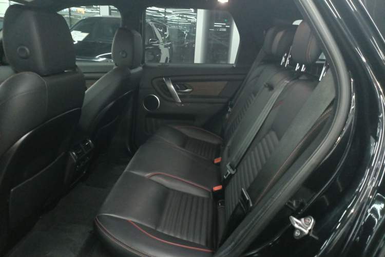 Used Land Rover Discovery Sport New Energy 2021 P300e Performance Tech Edition Left Rear Seat