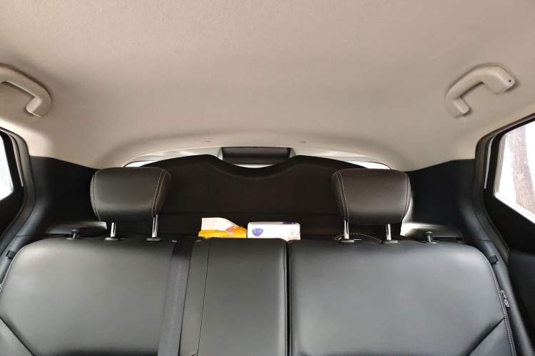 Used Nissan Kicks 2019 1.5L CVT Smart Connect Luxury Edition
