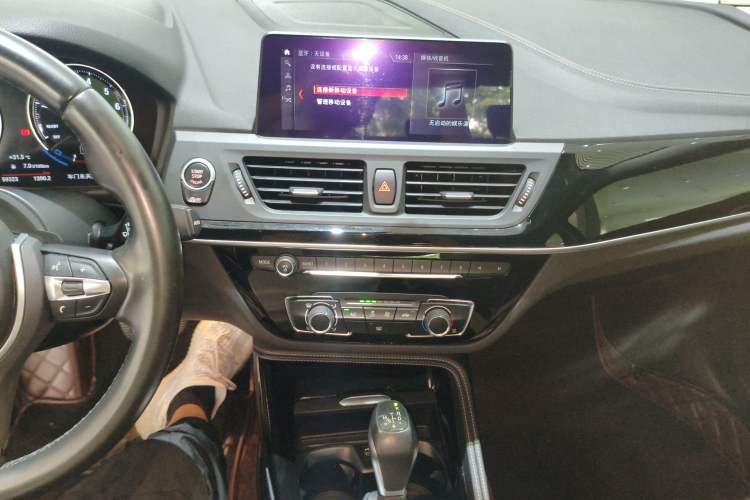 Used BMW 1 Series 2019 118i M Sport Package Audio And AC Panel