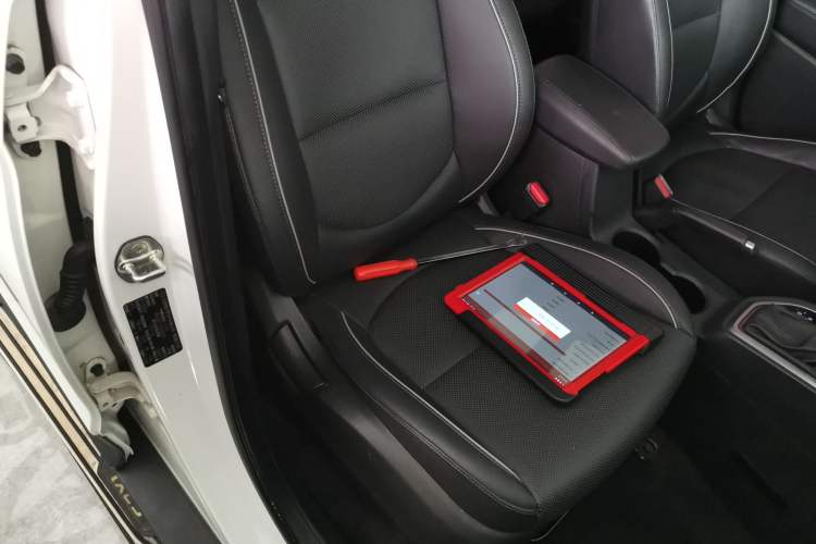 Used Hyundai ix25 2015 1.6L Automatic Two-Wheel Drive Smart GLS Trim Right Front Seat