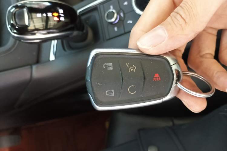 Used Cadillac XT5 2020 28T Four-Wheel Drive Luxury Version