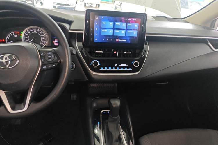 Used Toyota Corolla 2021 1.2T S-CVT Elite Edition Audio And AC Panel
