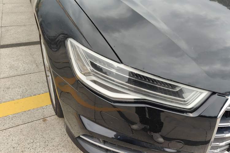 Used Audi A6L 2018 30th Anniversary Edition 45 TFSI quattro Luxury Model
