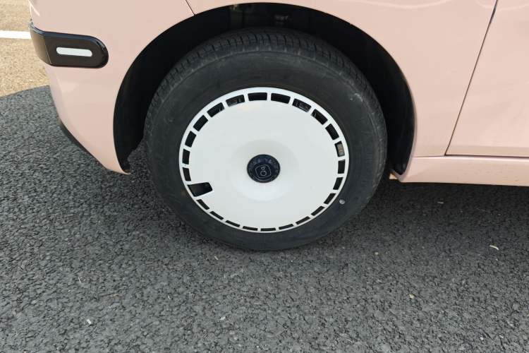 Used Chery QQ Ice Cream 2025 205km Qi Energy Version
